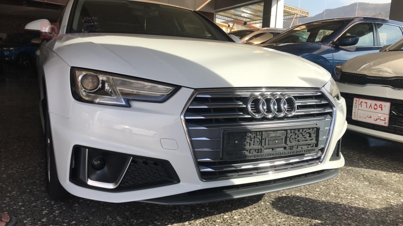 اودي A4